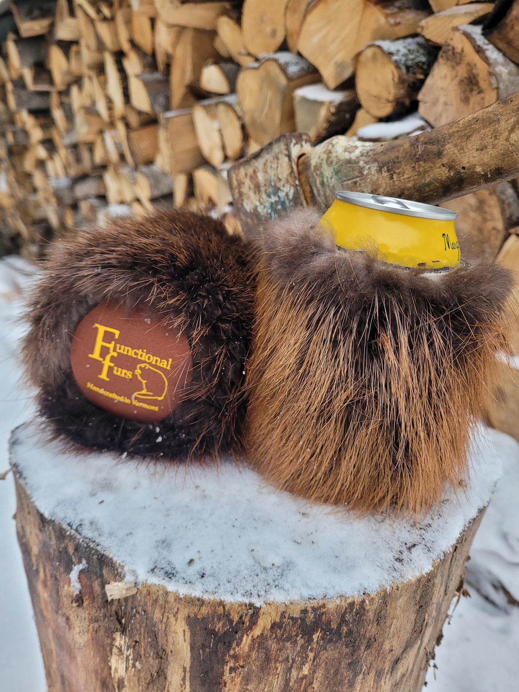 Beaver Can Cooler