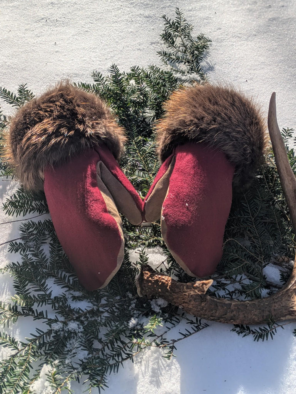 Beaver Lined Cuffed Mittens