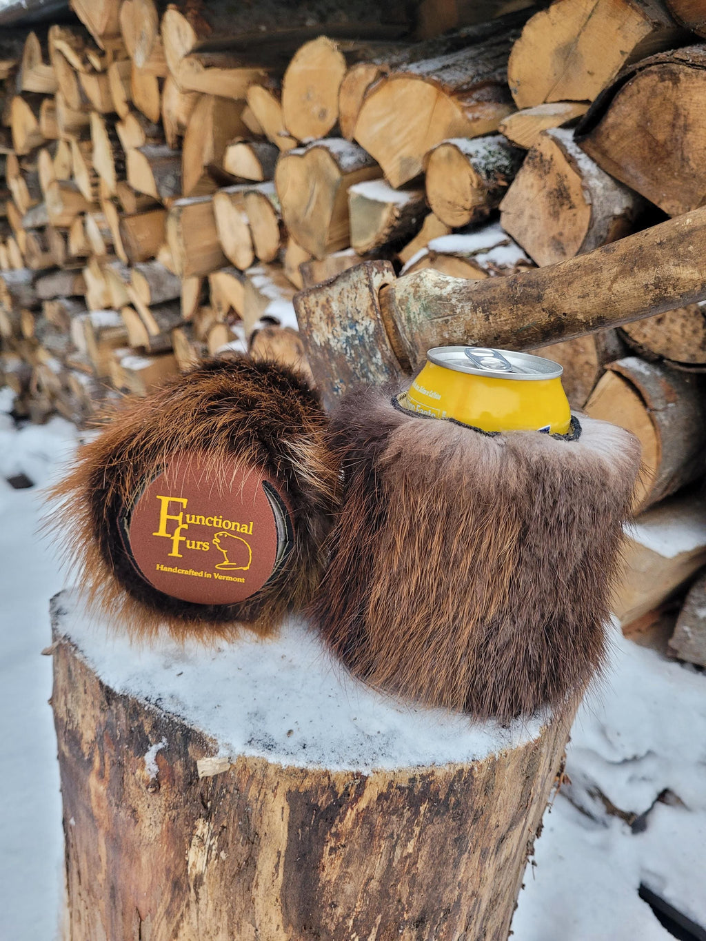 Beaver Can Cooler